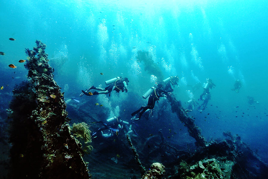 Tulamben Diving