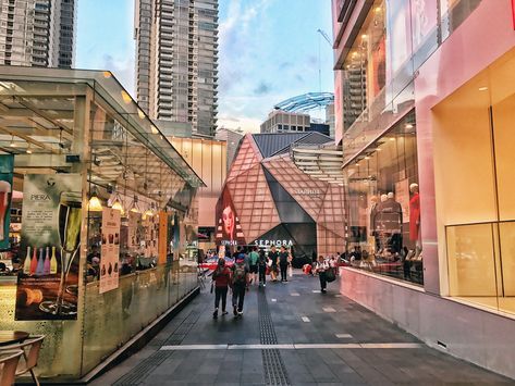 Best Shopping Spots In Malaysia To Visit