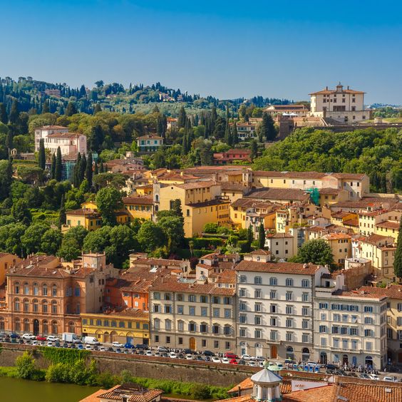 Una bella città: Welcome to Italy!