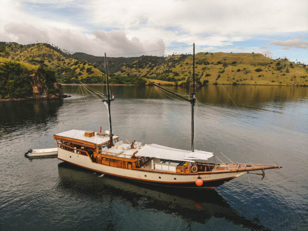 How to Choose the Perfect Komodo Islands Boat Trip
