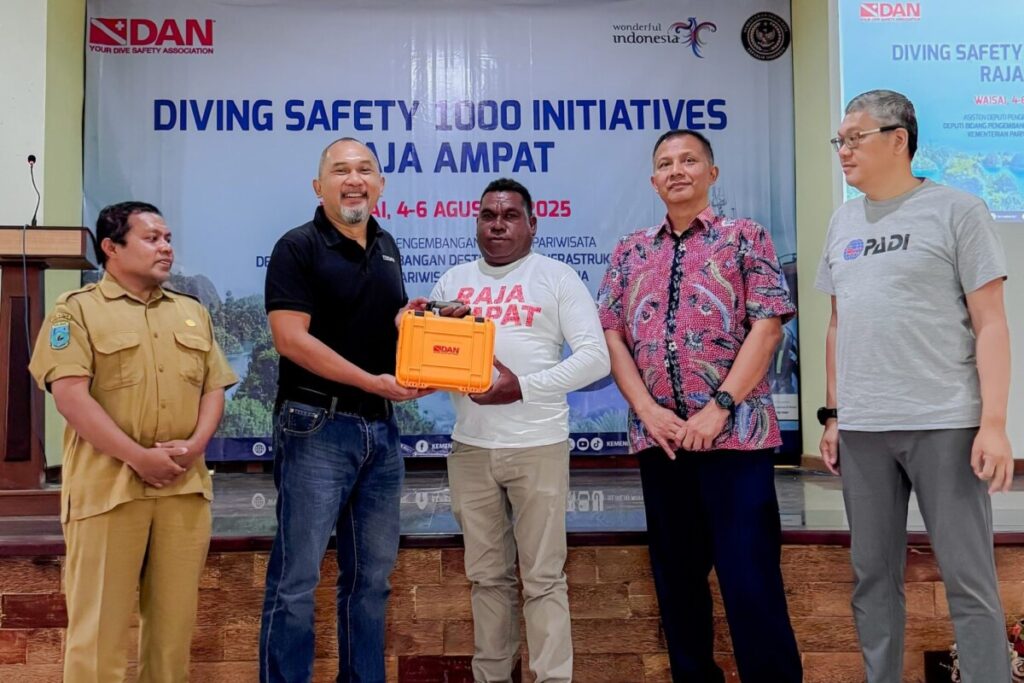 diving safety in Raja Ampat trip