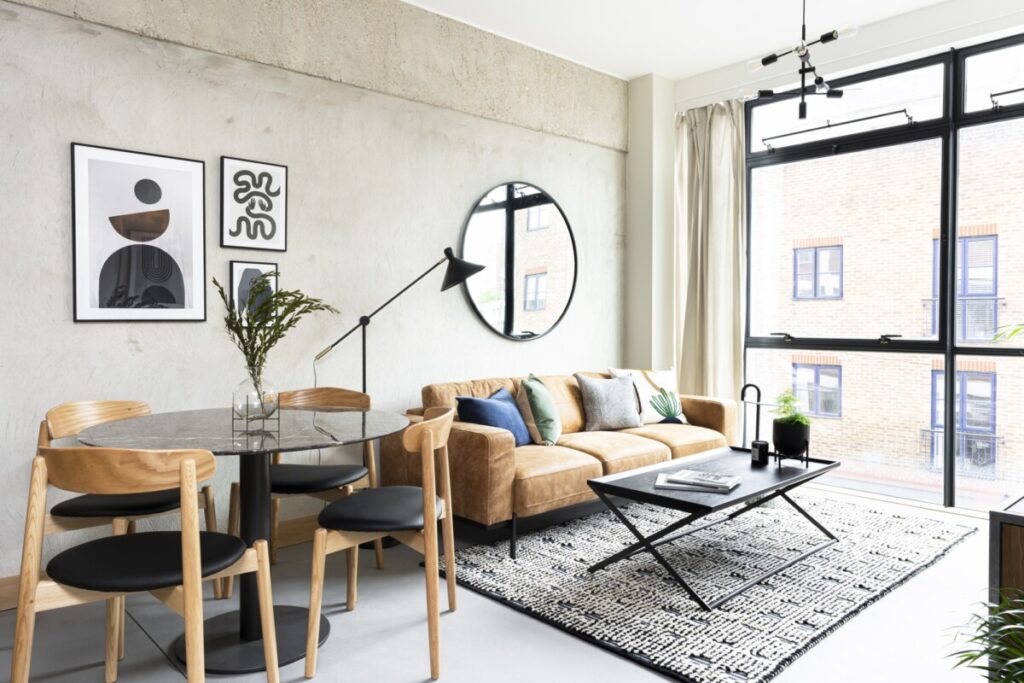 How to Choose the Right Furniture for Small Apartments
